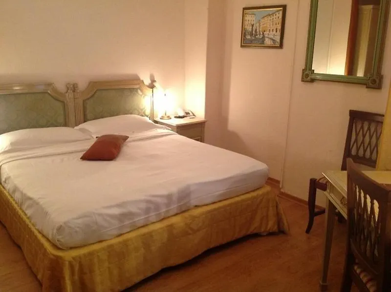 Hotel Adler Roma